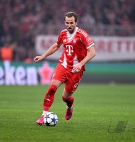 Fussball International CHL 25/26: 
FC Bayern Muenchen - Sporting Lissabon