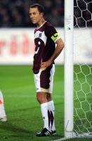 Fussball: 1. Bundesliga Saison 2010/2011: Hannover, CHERUNDOLO