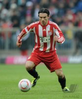 Fussball 1. Bundesliga  Saison 2010/2011: Danijel Pranjic (FC Bayern Muenchen)