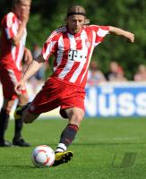 FUSSBALL, 1. BUNDESLIGA, SAISON 2010/2010: FC Bayern: Timoschtschuk Einzelaktion