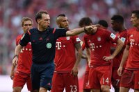 Fussball 1. Bundesliga Saison 15/16: FC Bayern Muenchen - Bayer 04 Leverkusen