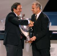 Fussball Gruppenauslosung Euro 2008 in Luzern