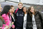 Fussball 1. Bundesliga: FCB, SCHWEINSTEIGER mit weiblichen Fans