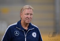Fussball International  U 21 Laenderspiel: Trainer Horst Hrubesch (Deutschland)