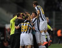 FUSSBALL International SERIE A 2011/2012:  Cagliari Calcio - Juventus Turin