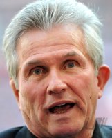 Fussball 1. Bundesliga : Trainer Jupp Heynckes (Bayer 04 Leverkusen)