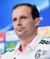 Fussball CHL 15/16 Achtelfinale: Pressekonferenz FC Bayern Muenchen