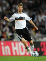 Fussball, International, WM Qualifikation 2010: Deutschland HITZLSPERGER am Ball