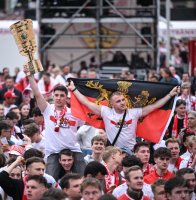 Fussball DFB Pokal Finale 24/25: Arminia Bielefeld - VfB Stuttgart, Public Viewing auf dem Schlossplatz