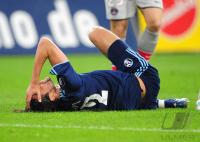 FUSSBALL UEFA CUP: Schalke, KURANYI am Boden