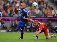 Fussball 1. BL Bayern-Hamburg; Zweikampf