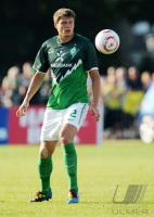 Fussball 1. Bundesliga, Saison 2010/2011, Werder Bremen: BOENISCH Einzelaktion