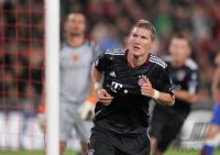 Fussball Champions League  Saison 2010/2011: JUBEL Bastian Schweinsteiger (FC Bayern Muenchen)