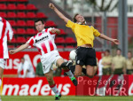 Fussball 2. Bundesliga: FSV Mainz 05 - SSV Reutlingen, Zweikampf