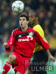 Fussball 1. Bundesliga: Dortmund - Leverkusen, Zweikampf