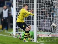 Fussball  1. Bundesliga  13/14: JUBEL Lukasz Piszczek (Borussia Dortmund)
