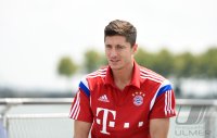 FUSSBALL 1. Bundesliga 14/15: Robert Lewandowski (FC Bayern Muenchen)