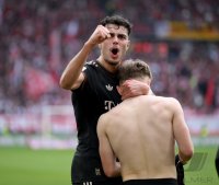 Fussball 1. Bundesliga  Saison  2025/2026  28. Spieltag SC Freiburg - FC Bayern Muenchen