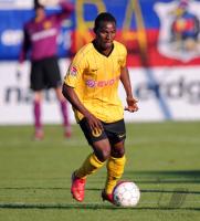 Fussball Borussia Dortmund: NJAMBE