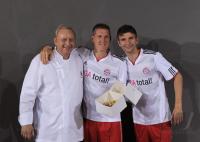 Fussball 1. Bundesliga 2010/2011: FOTOTERMIN  FC Bayern Muenchen  Koch  SCHUHBECK