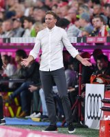 Fussball 1. Bundesliga Saison 18/19: FC Bayern Muenchen - TSG 1899 Hoffenheim