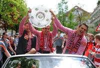 Fussball 1. Bundesliga : Deutscher Meister 09/10 FC Bayern Muenchen