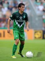 Fussball: DFB Pokal, 1. Hauptrunde: Werder Bremen, OEZIL Einzelaktion