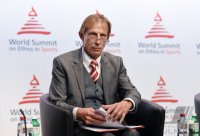 1. World Summit on Ethics in Sports 2014