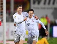 Fussball 1. Bundesliga Saison 19/20: SC Freiburg - FC Bayern Muenchen