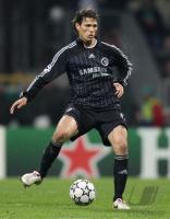 Fussball, Champions League: Chelsea, BOULAHROUZ Einzelaktion