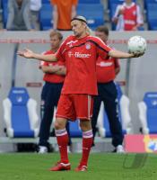 FUSSBALL  1. BUNDESLIGA:  Anatoliy Tymoshchuk (FC Bayern Muenchen)