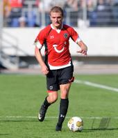 FUSSBALL, 1. BUNDESLIGA, 6. Spieltag, Hannover: RAUSCH Einzelaktion