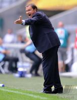 2. Fussball Bundesliga : Ewald Lienen  ( 1860 Muenchen)