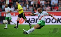 Fussball: 1. Bundesliga Saison 2010/2011: Leverkusen - Bremen