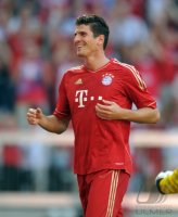 Fussball 1. Bundesliga, Saison 2011/2012:  JUBEL Mario Gomez (FC Bayern Muenchen)