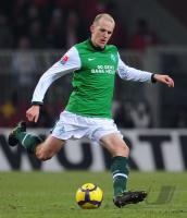 FUSSBALL, 1. BUNDESLIGA, 23. Spieltag: Bremen, PASANEN Einzelaktion