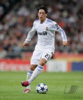 Fussball Champions League  Saison 2010/2011: Mesut OEZIL (Real Madrid)