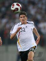 Fussball EM Qualifikation: Deutschland, GOMEZ Einzelaktion