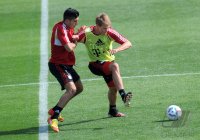 Fussball 1. Bundesliga 11/12: FC Bayern Muenchen Training in Doha