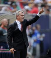 FUSSBALL Gold Cup 2009 Finale:  USA - Mexiko;  MEX Trainer Aguirre