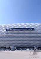FUSSBALL INTERNATIONAL  CHL Finale 11/12:  Uebersicht der Allianz Arena mit dem Branding fuer das Finale