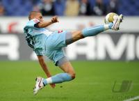 FUSSBALL 1. BUNDESLIGA: Moenchengladbach, NDJENG Einzelaktion