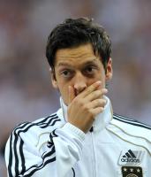 FUSSBALL INTERNATIONAL: Mesut OEZIL (Deutschland)