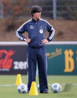 FUSSBALL Training   Deutsche  Nationalmannschaft;  Trainer Loew