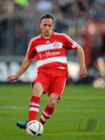 FUSSBALL 1. BUNDESLIGA: Karlsruher SC - Bayern Muenchen