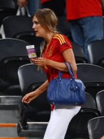 Fussball International Europameisterschaft 2012, Freundin Maria von Javi Martinez