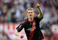 Fussball: 1. Bundesliga Saison 2010/2011: Leverkusen, BENDER