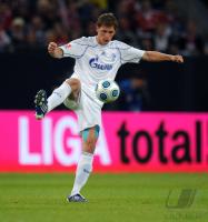 Fussball 1. Bundesliga: T Home Cup , Schalke 04 - VfB Stuttgart