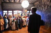 Oberbuergermeister Boris Palmer empfaengt Sternsinger 2026