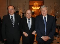 FUSSBALL FIFA-Exekutivkomitee  Mitglieder, Leoz (Paraguay), Blatter (Schweiz) und Teixeira (Brasilien)